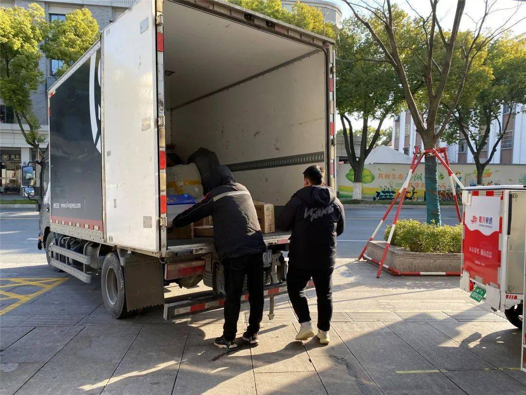 春节快递停运？嘉兴顺丰不涨价但收资源费